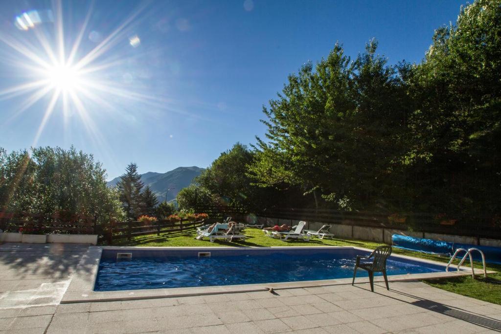 Apartamento Aguilera Apartment Naut Aran Bagian luar foto